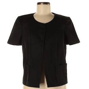 One button short sleeve jacket